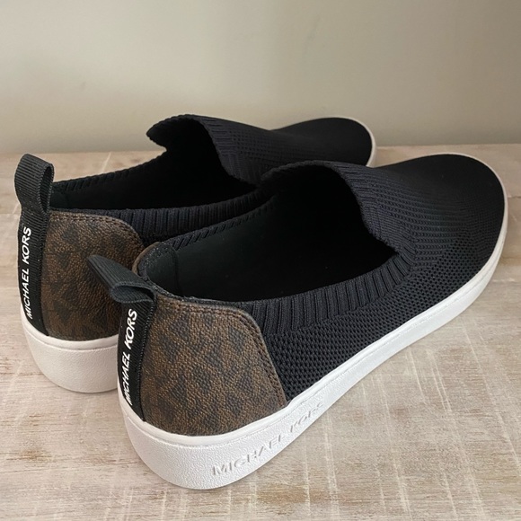 Michael Kors Shoes - Michael Kors Womens Trainer Sneaker. NWT. Size 10